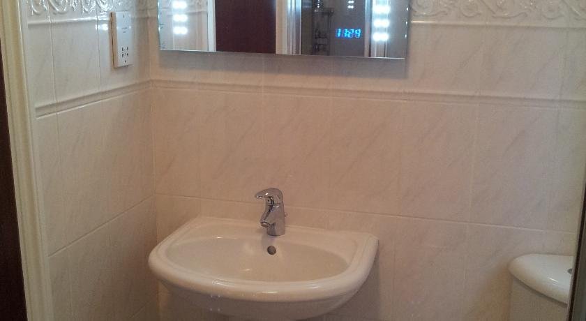 Фото Brook Hotel