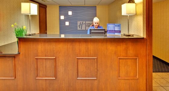 Фото Quality Inn Lincoln Cornhusker