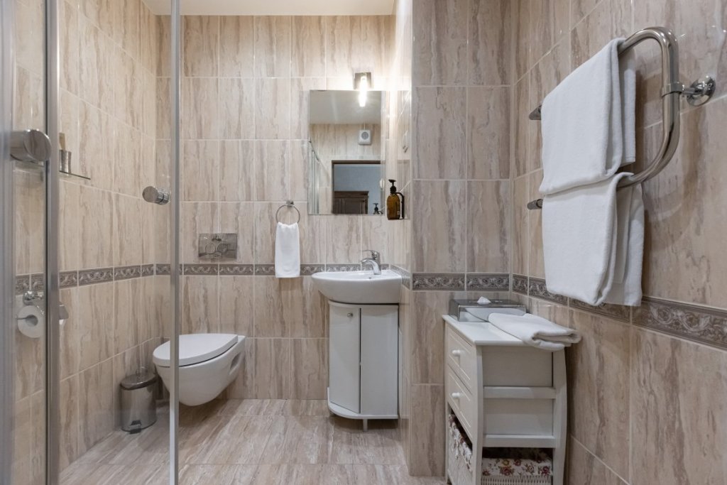 Фото Роза Шале