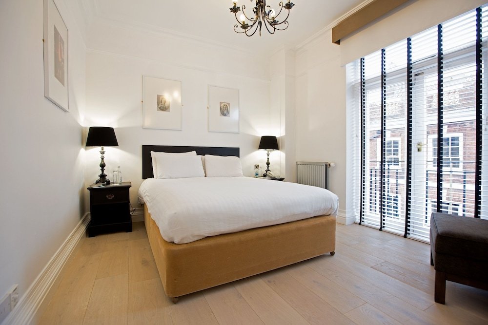 Фото White Hart Hotel