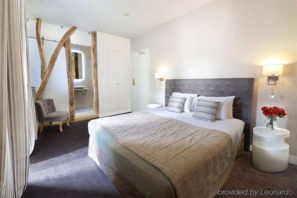 Фото Hotel des Batignolles