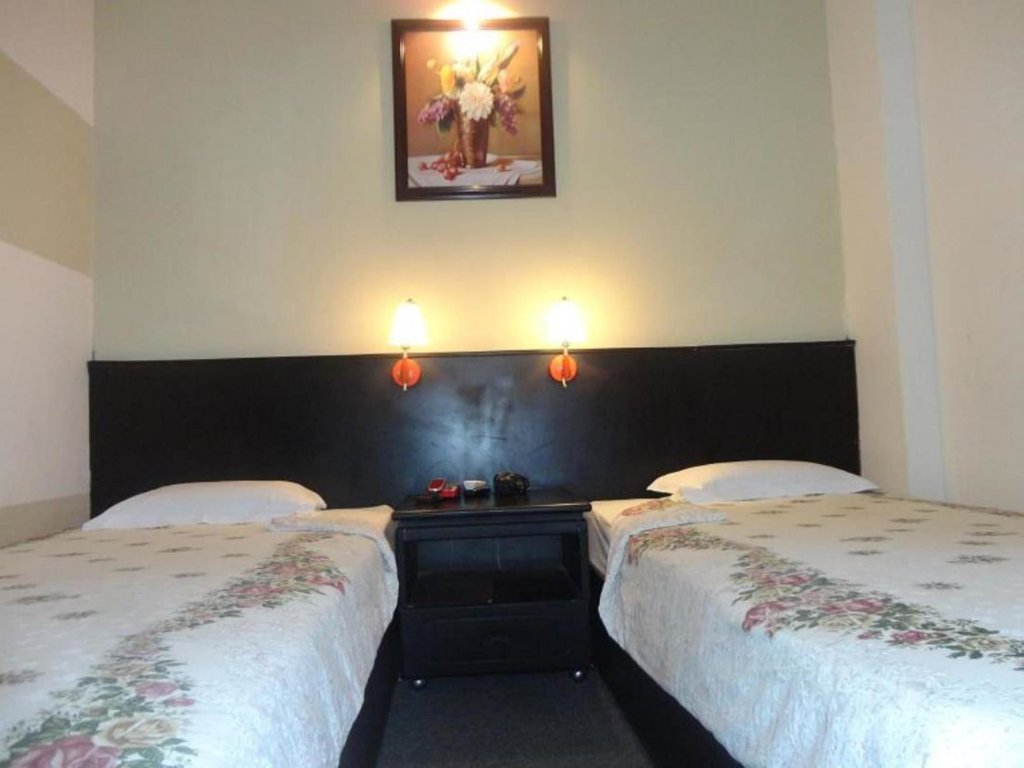 Фото Cuong Long Hotel