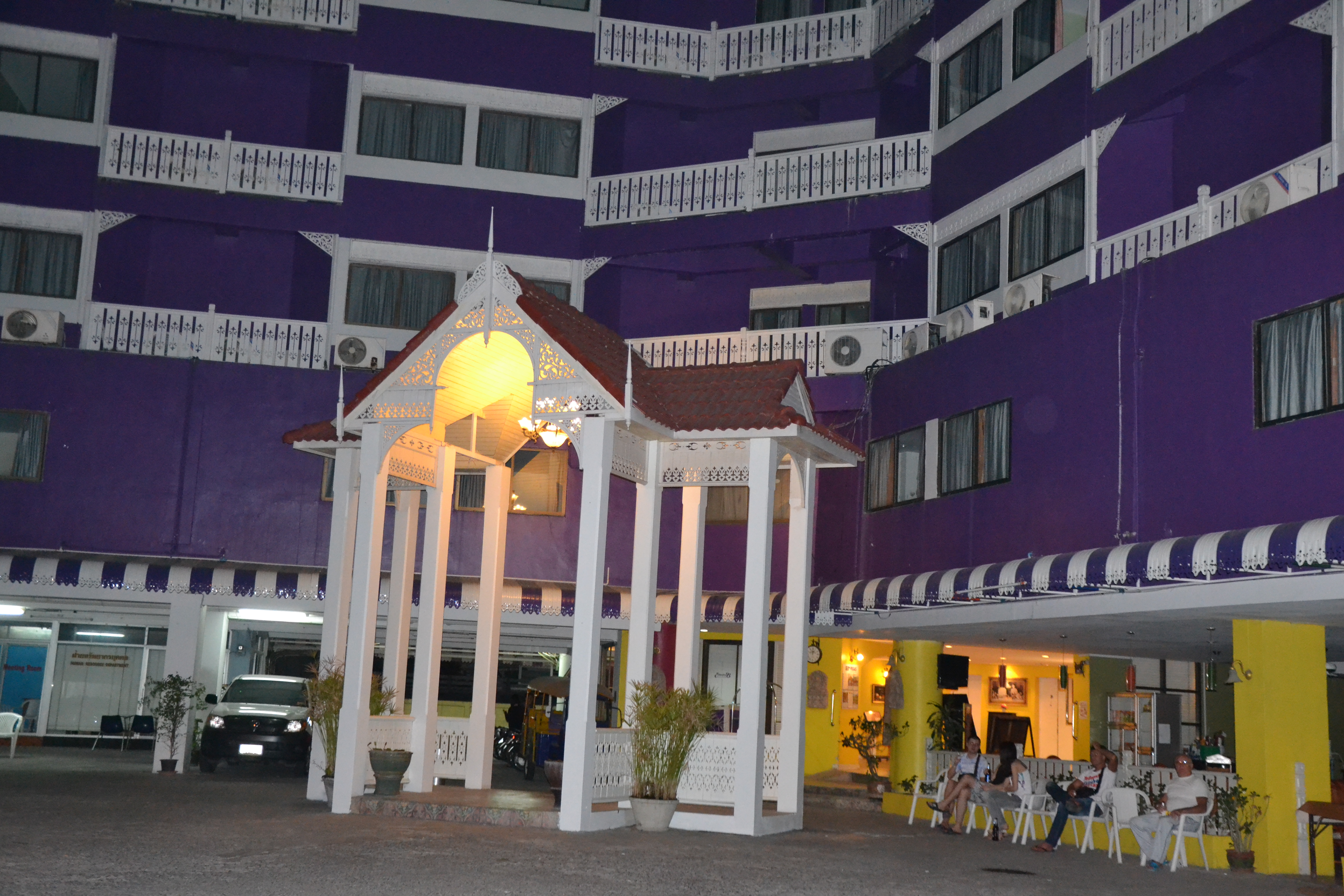 Фото Sawasdee Siam Pattaya