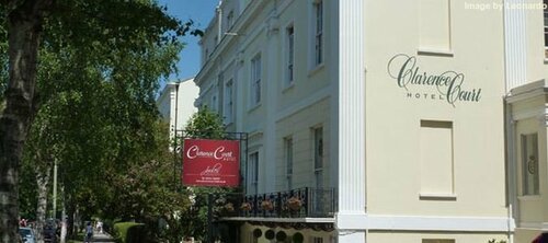 Гостиница Clarence Court Hotel в Графстве Глостершир