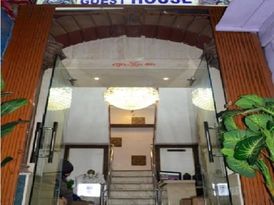 Фото Hotel Shivratri Guest House