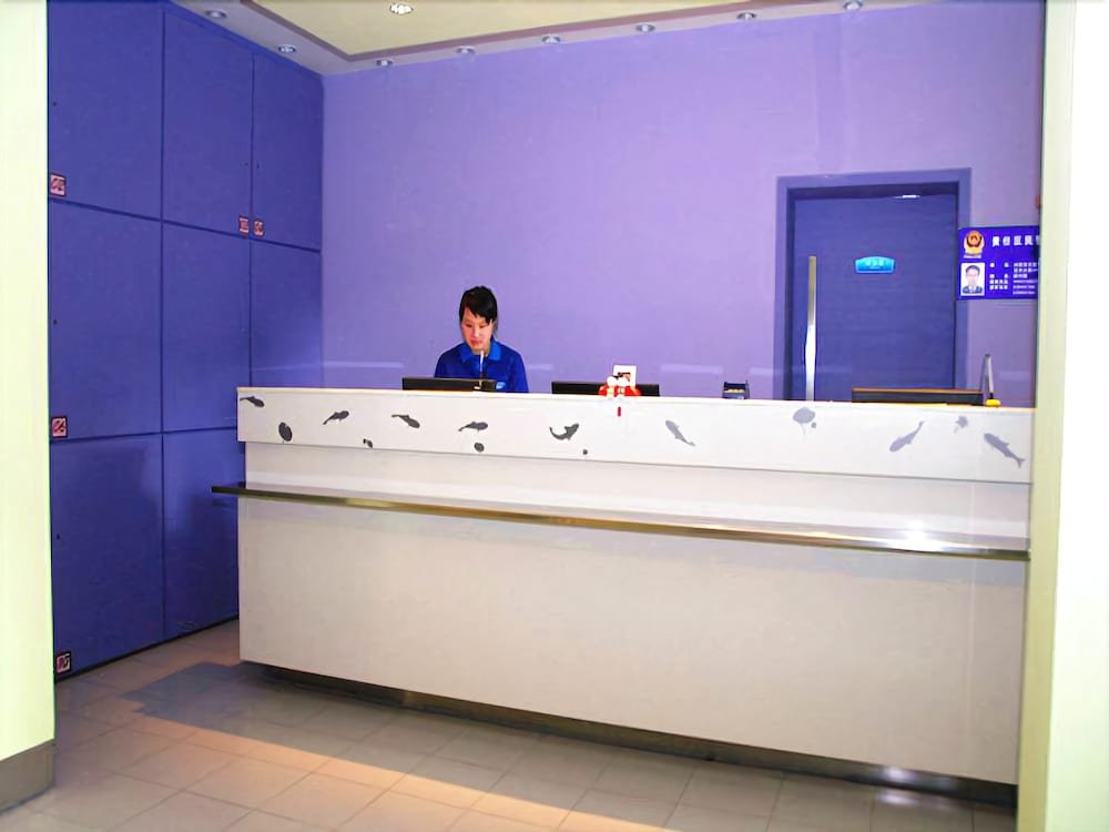 Фото Bestay Shenyang Forrbidden City Huanyuan Gate Subway Station