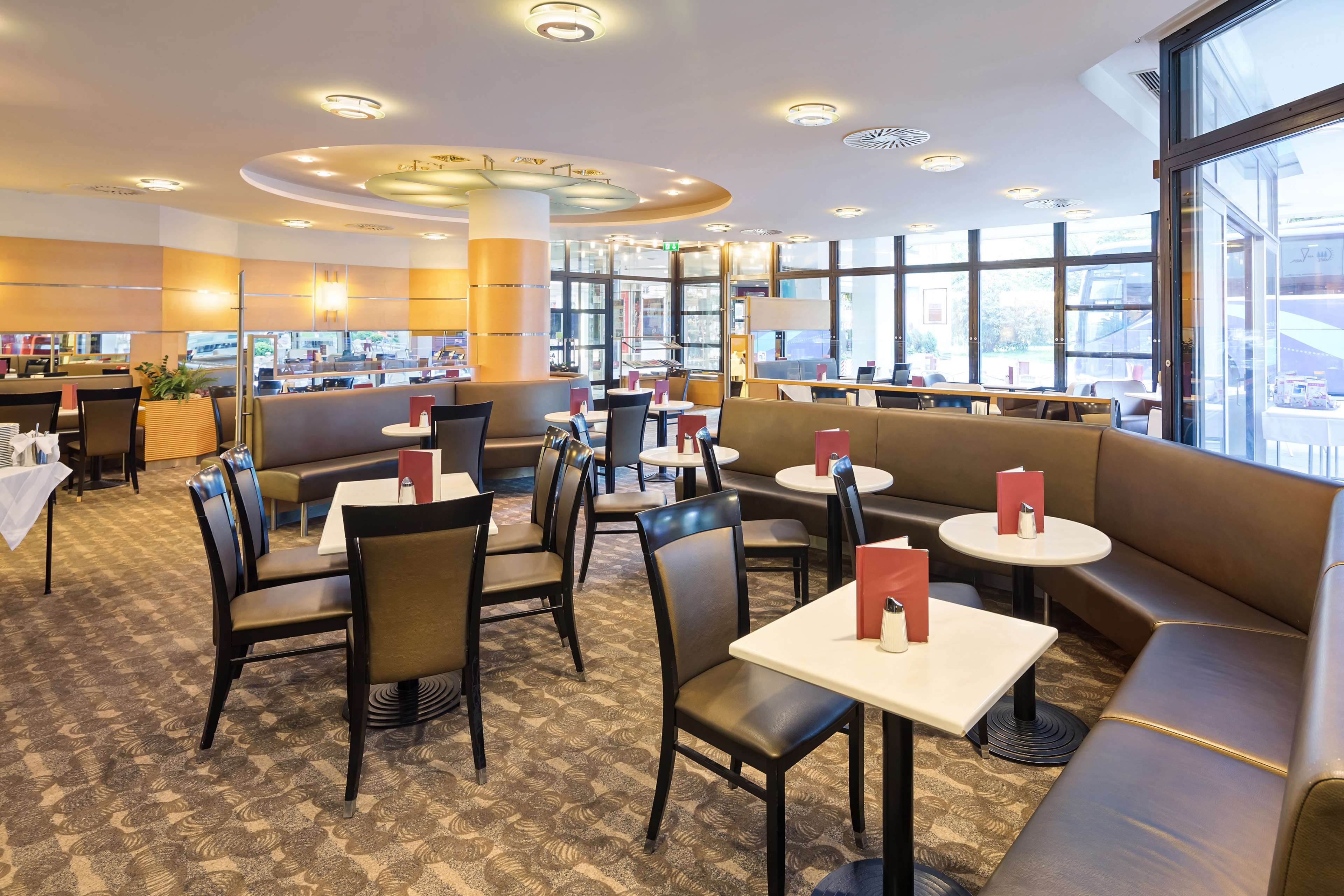 Фото Hotel Schillerpark Linz, a member of Radisson Individuals