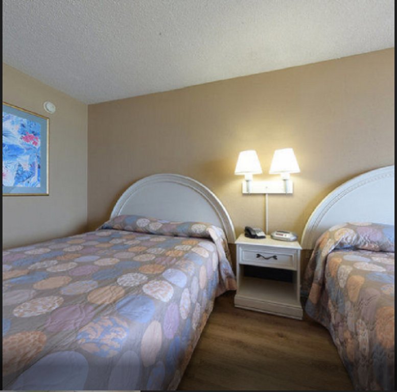 Фото Sandcastle Oceanfront Resort South Beach