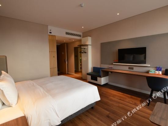 Фото Holiday Inn Express Hangzhou Binjiang