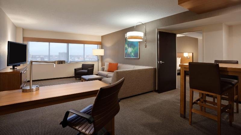 Фото Hyatt Place Minneapolis Downtown