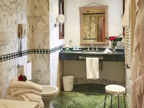 Фото Sina Palazzo Sant'Angelo