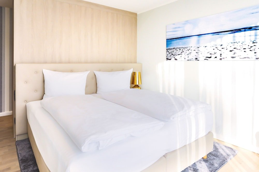 Фото Maremüritz Yachthafen Resort