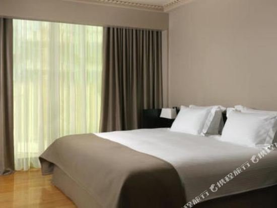 Фото Njv Athens Plaza Hotel