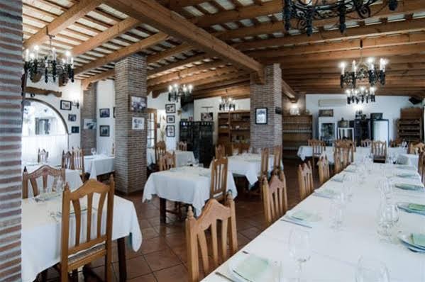 Фото Hotel Restaurante Blanco y Verde