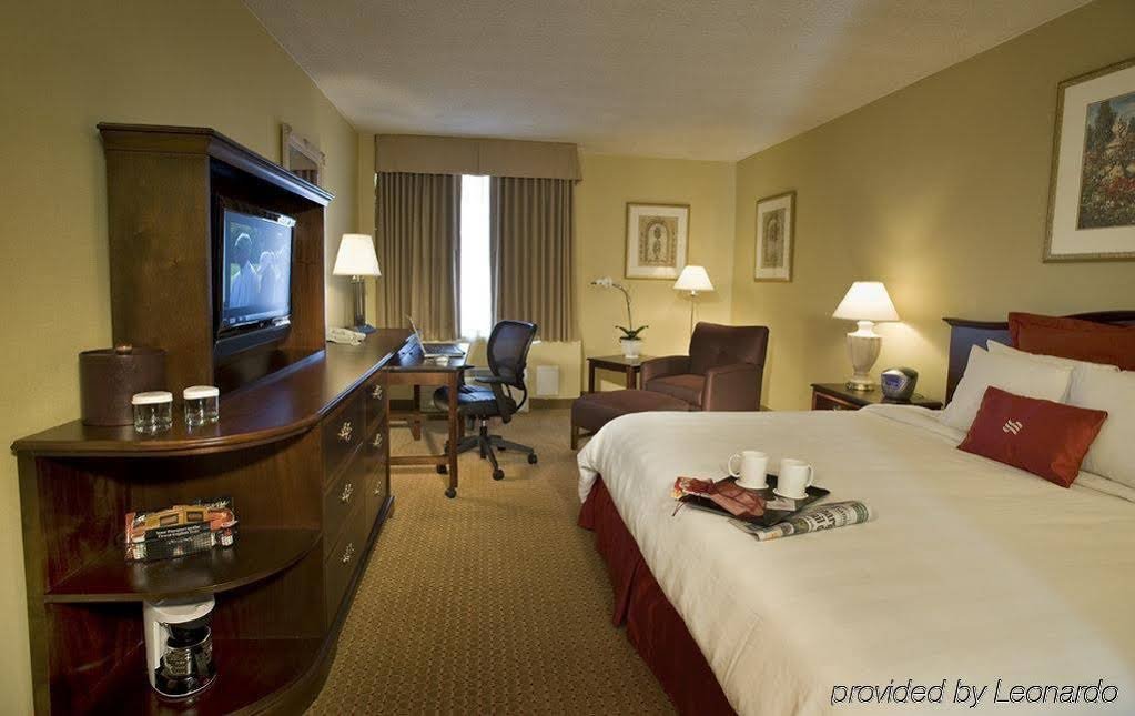 Фото Crowne Plaza Crystal City-Washington, D. C., an Ihg Hotel