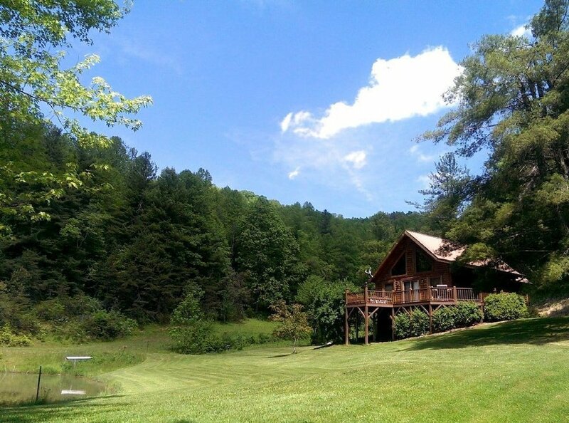 Жильё посуточно Pond Cove Cabin - 2 Br Cabin