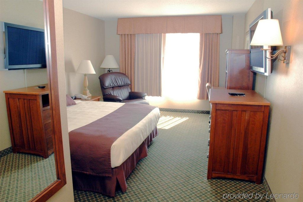 Фото C'mon Inn Fargo