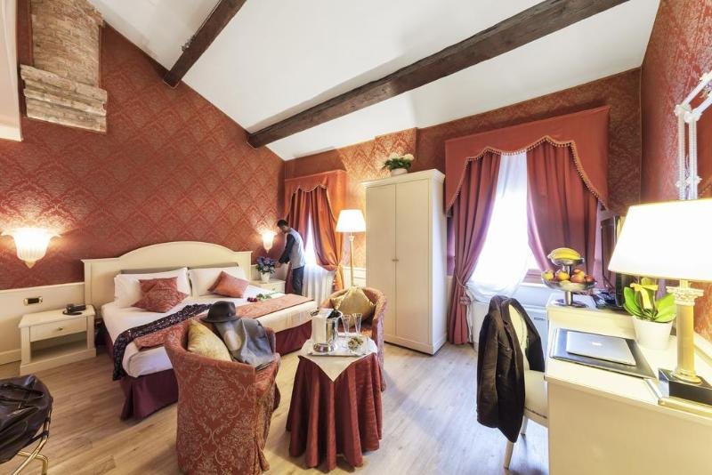 Фото Duodo Palace Hotel