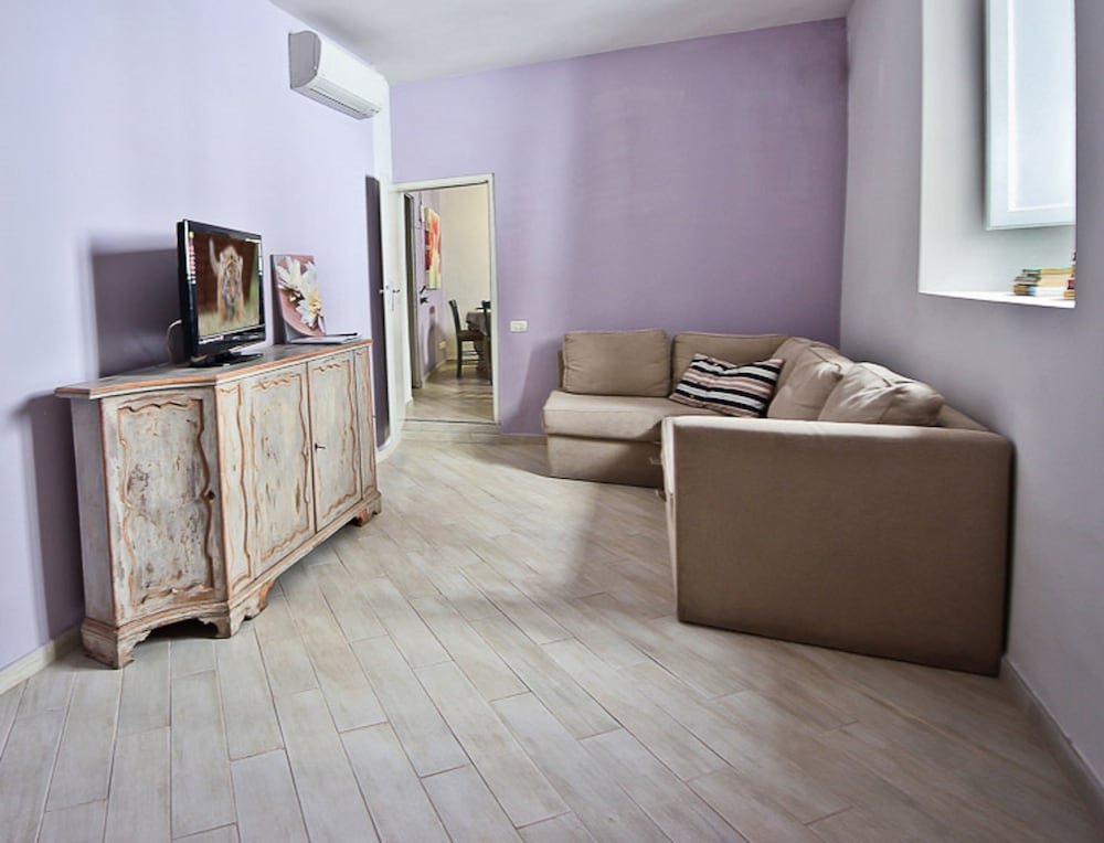 Фото Pinzochere Ground Floor