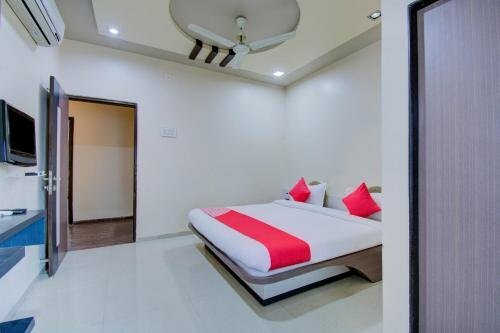Гостиница Oyo 24838 Hotel Neelam в Амравати