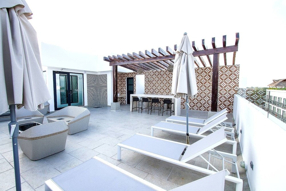 Фото Aquamarina Suites