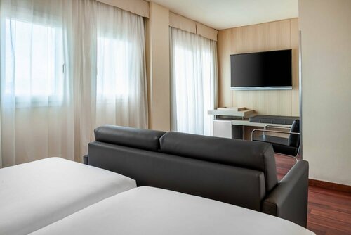 Гостиница Ac Hotel La Linea by Marriott