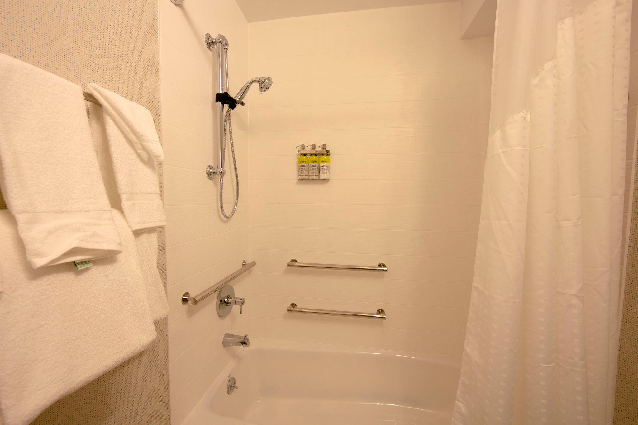 Фото Holiday Inn Express Athens, an Ihg Hotel