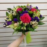 Flowers (Oktyabrskaya ulitsa, 28) ، محل زهور