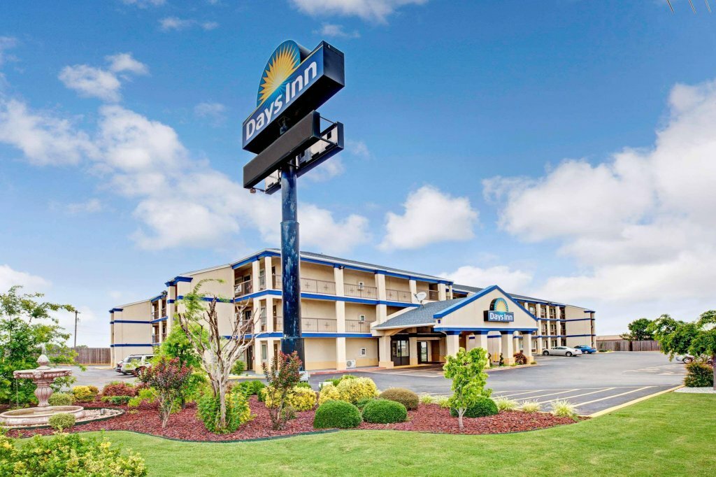 Hotel Days Inn by Wyndham Oklahoma City/Moore, Oklahoma City, photo