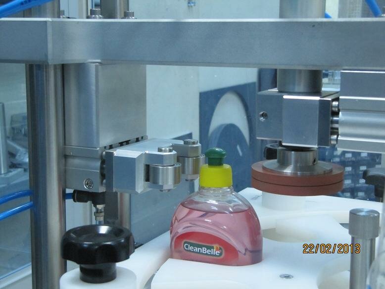 Machine building Polat Makina Sıvı Dolum Ve Etiketleme Makinaları İmalatı, Istanbul, photo