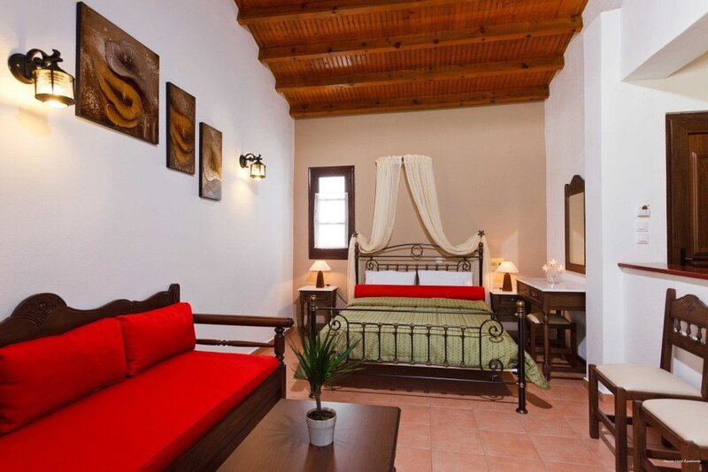 Фото Hovolo Hotel Apartments