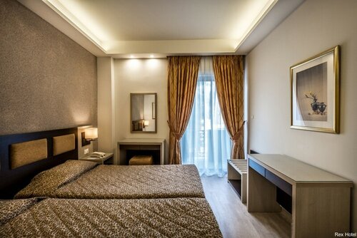 Внешний вид отеля Rex Hotel в Муниципальной единице Нафплионе, фото 4