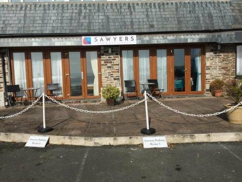 Гостиница Sawyers Bed and Breakfast