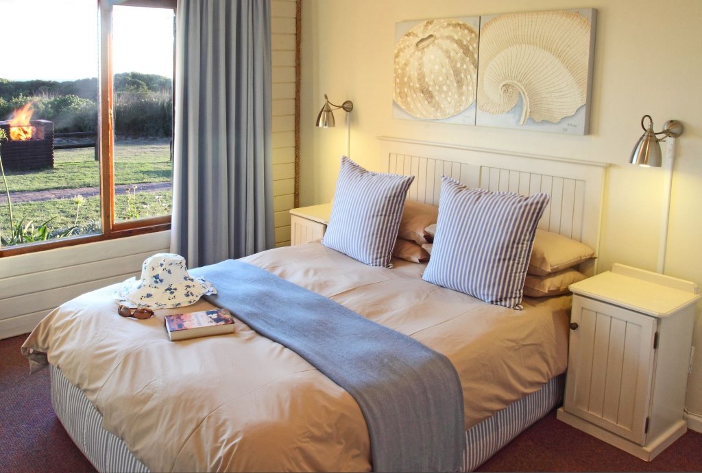 Фото Brenton Haven Beachfront Resort