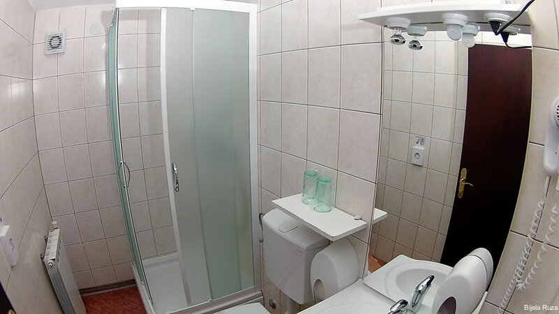 Фото Bijela Ruza