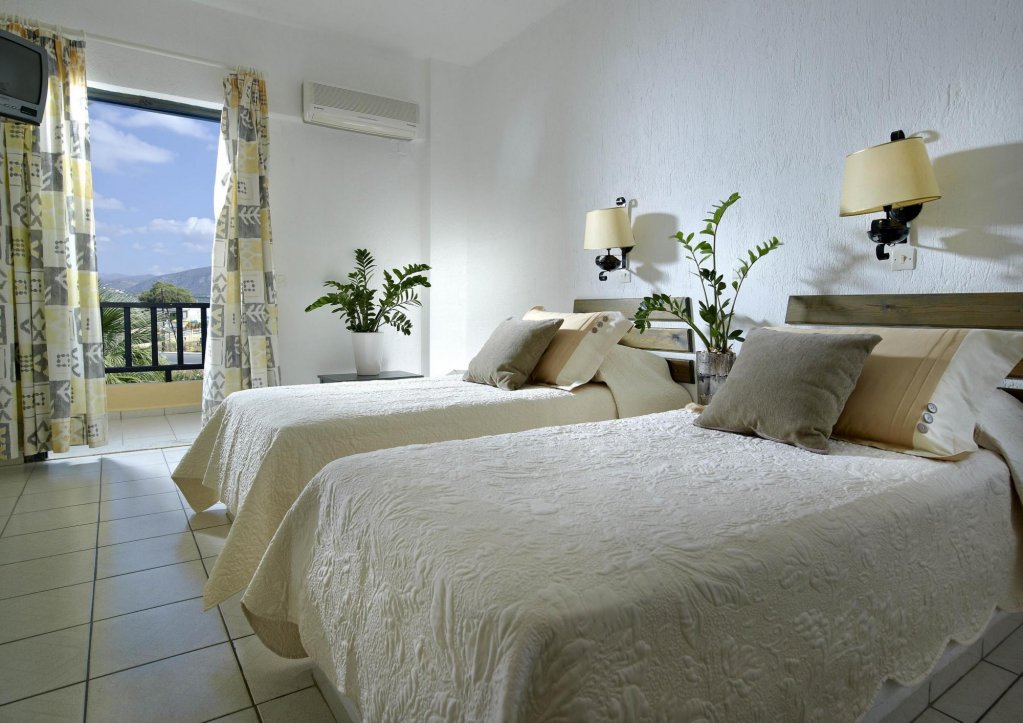 Фото Dessole Malia Beach – All Inclusive