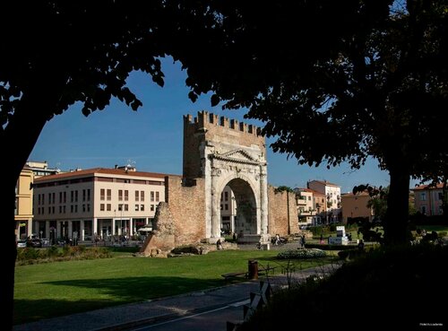 Внешний вид отеля Accademia Rimini в Римини, фото 2