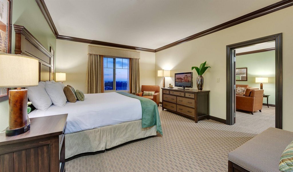 Фото 83733978426