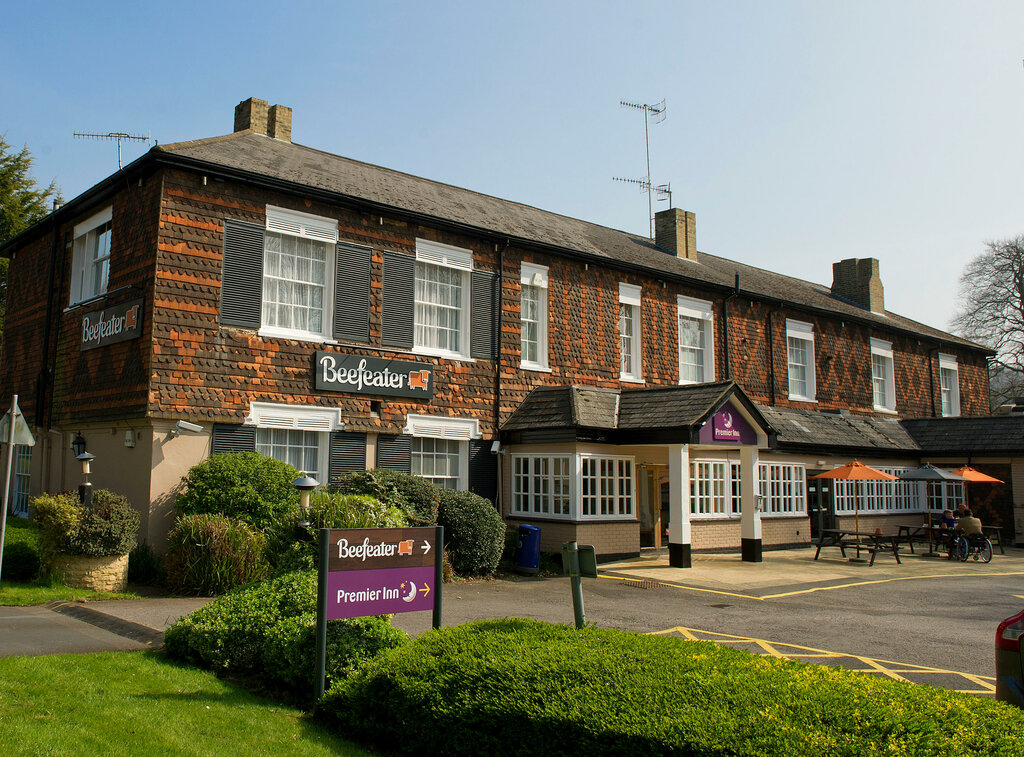 Hotel Premier Inn Godalming, England, photo