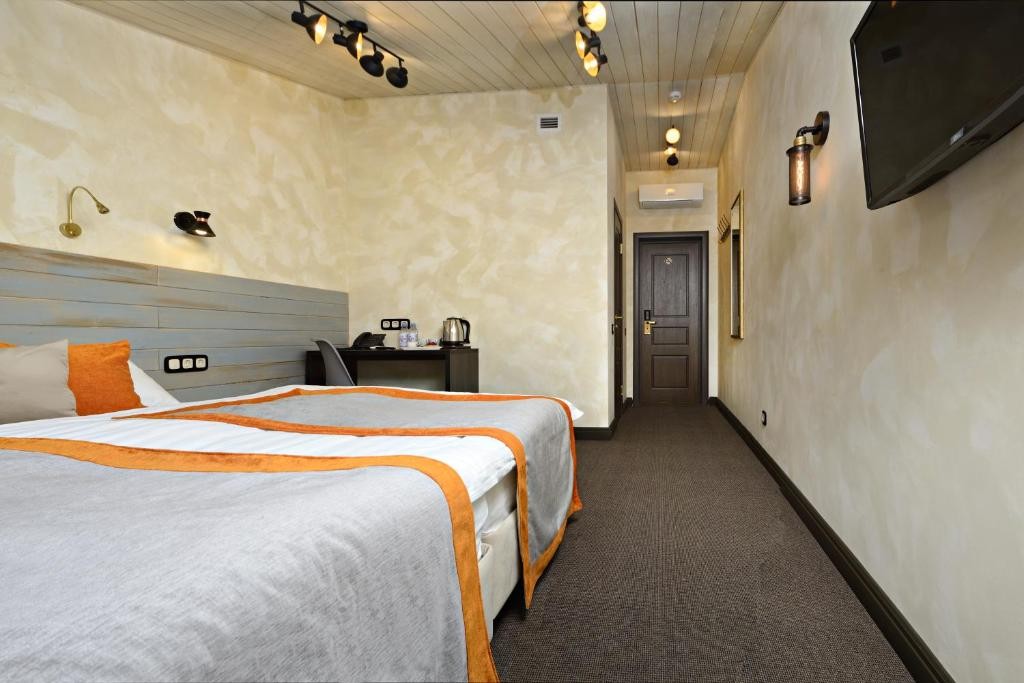 Фото Чемодановъ