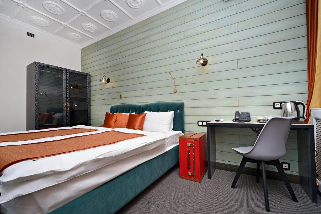 Фото Чемодановъ