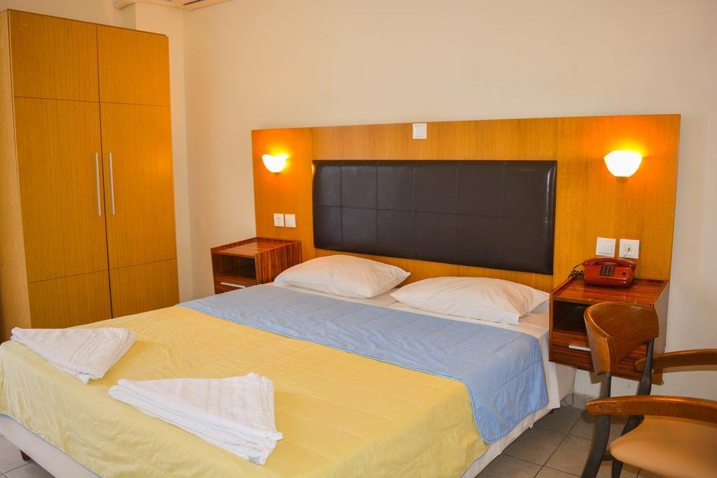 Фото Achillion Hotel