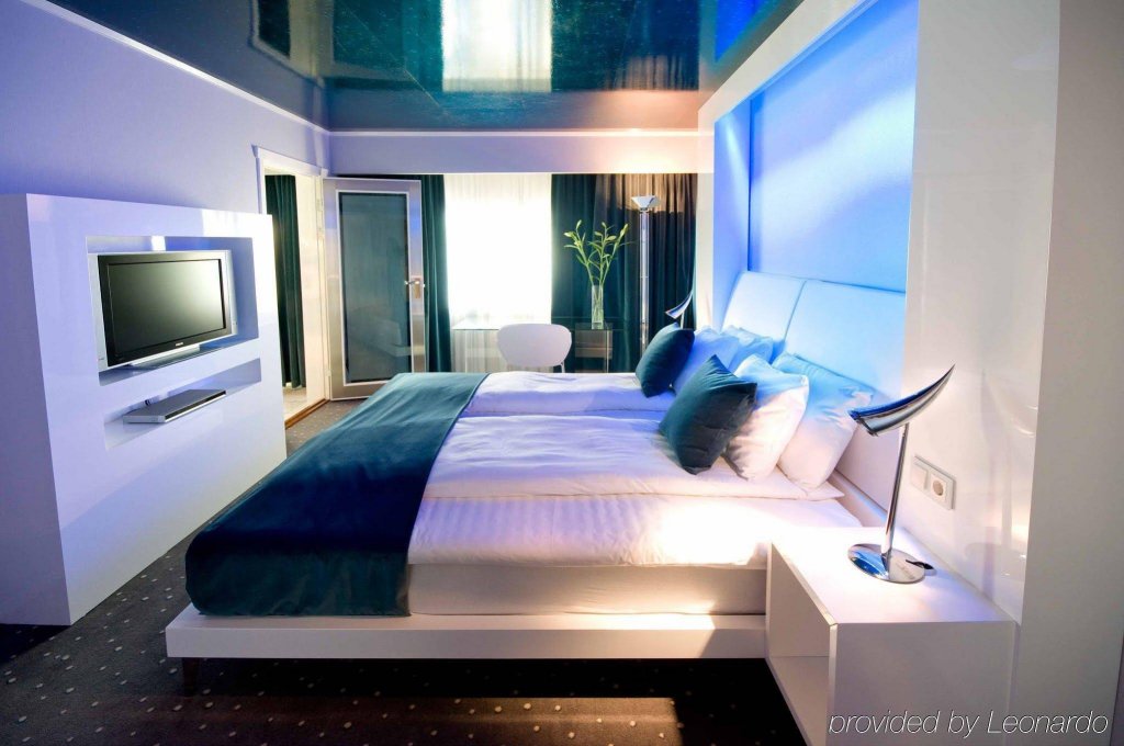 Фото Radisson Blu Plaza Hotel, Oslo