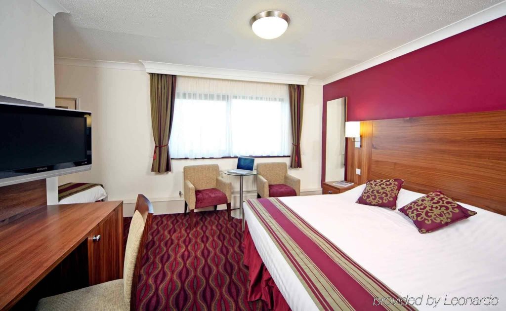 Фото Mercure Newcastle George Washington Hotel Golf and SPA