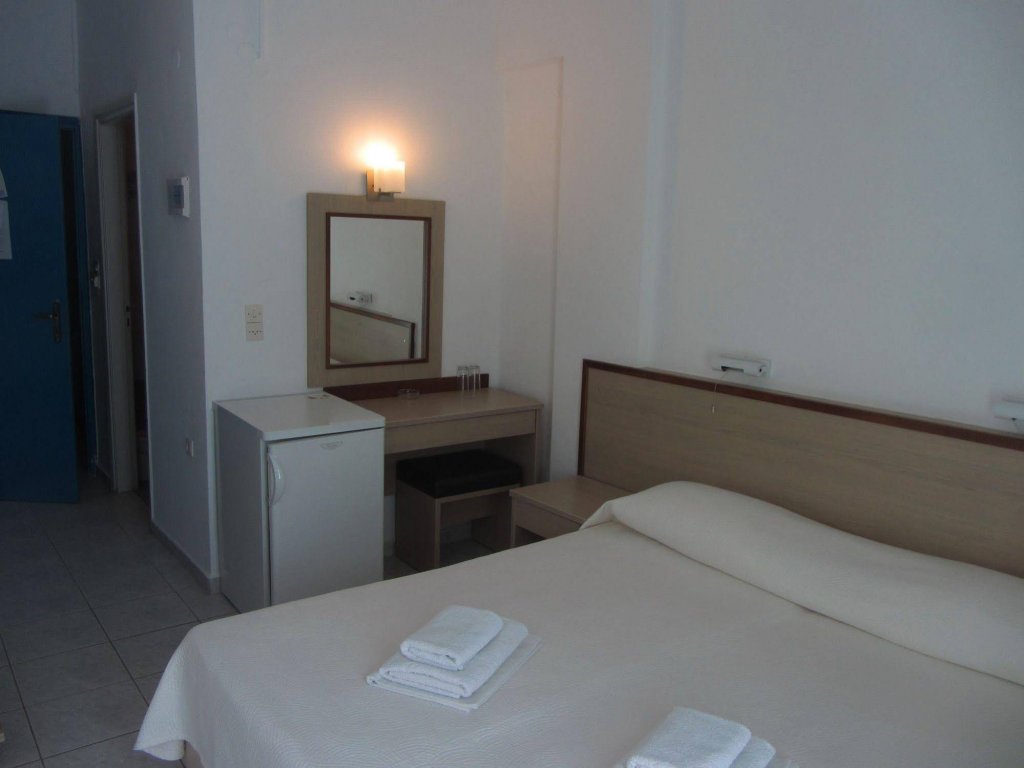 Фото Petra Hotel