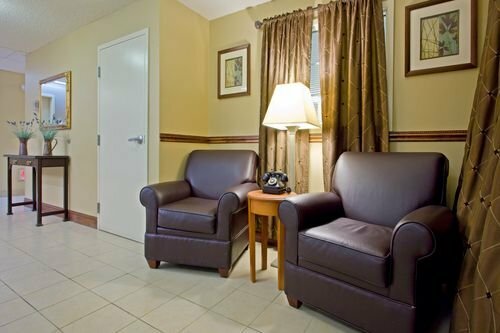 Гостиница Sonesta Simply Suites Philadelphia Mount Laurel