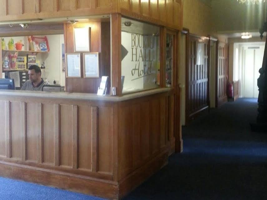 Фото Bourne Hall Hotel
