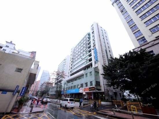 Hotel Hanting Hotel Guangzhou East Railway Station, Guangzhou, photo