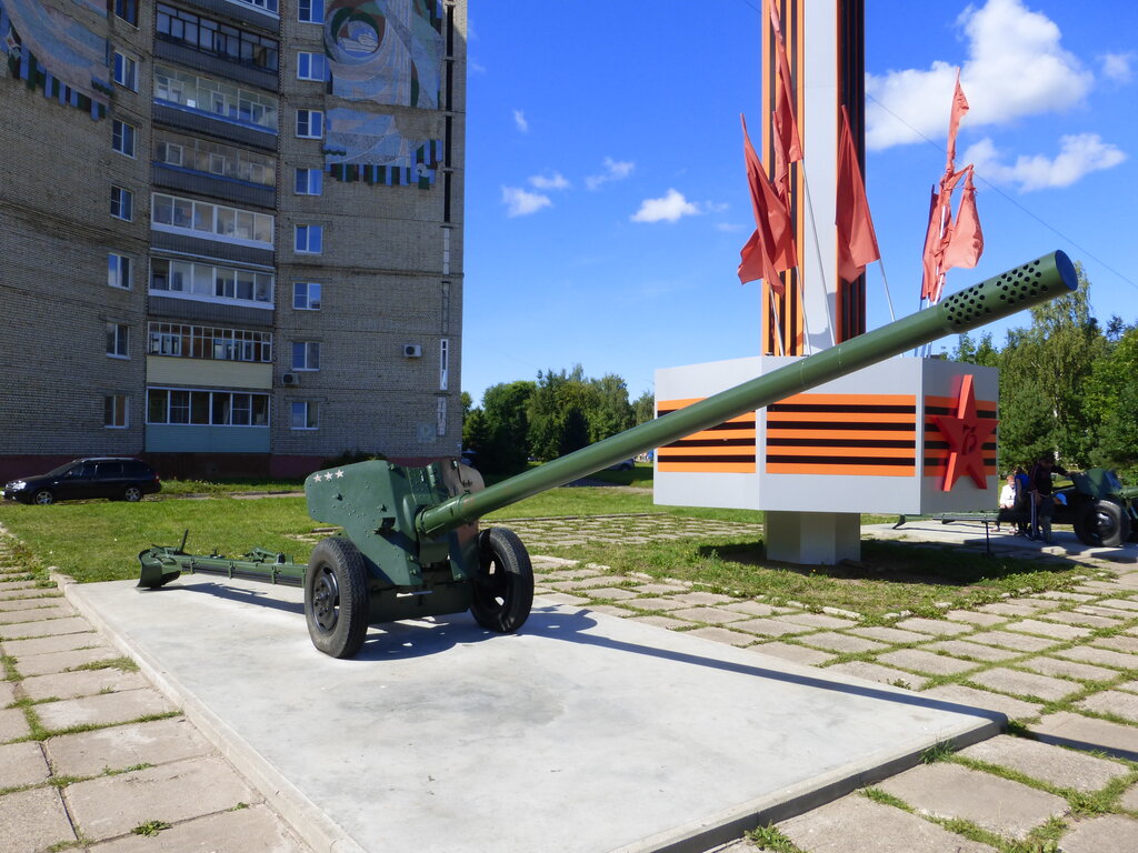 Monumento a la tecnología 100-мм противотанковая пушка Т-12, , foto