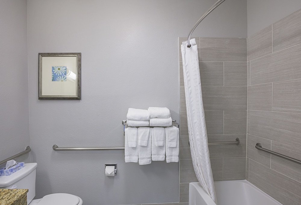 Фото Country Inn & Suites by Radisson, Lewisville, Tx